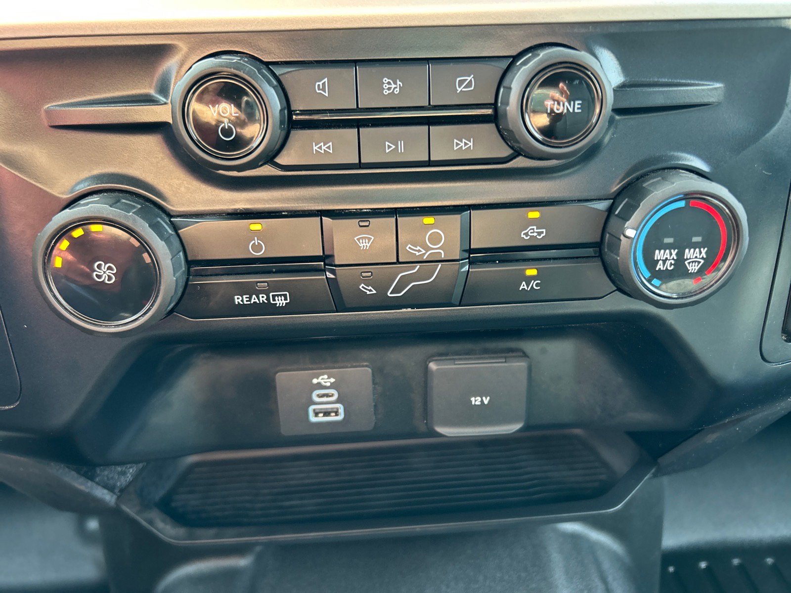 Certified 2023 Ford F250 XL w/ XL Off-Road Package image 29