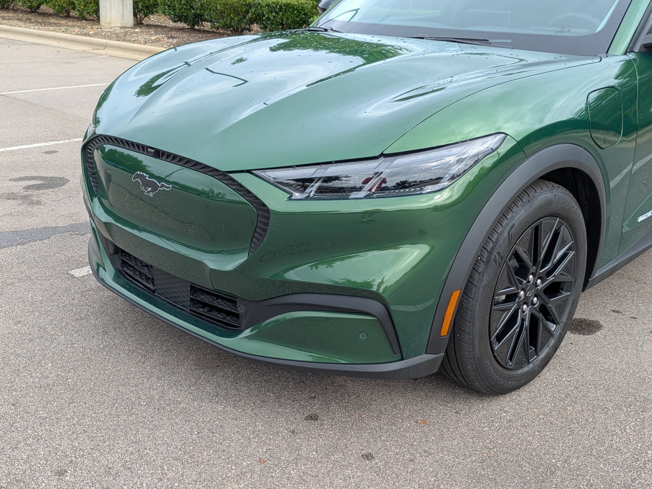 Certified 2025 Ford Mustang Mach-E Select w/ Comfort Package Lite RWD image 10