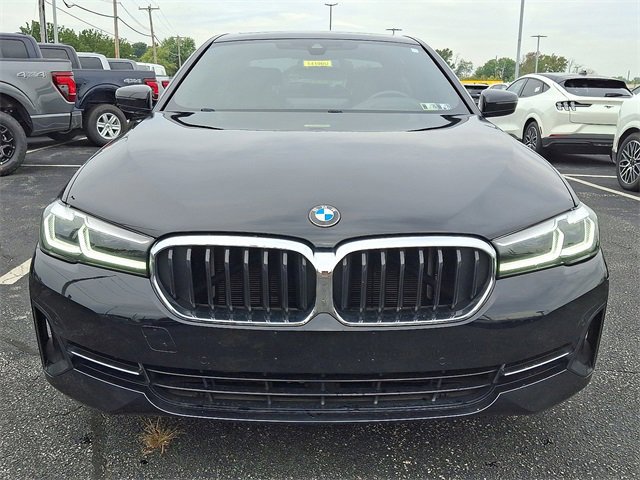 Used 2021 BMW 530i xDrive w/ Premium Package image 7
