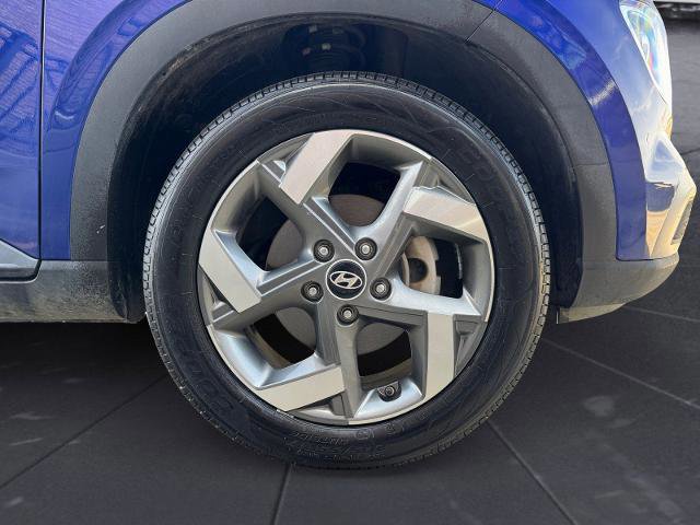 Used 2022 Hyundai Venue SEL image 14