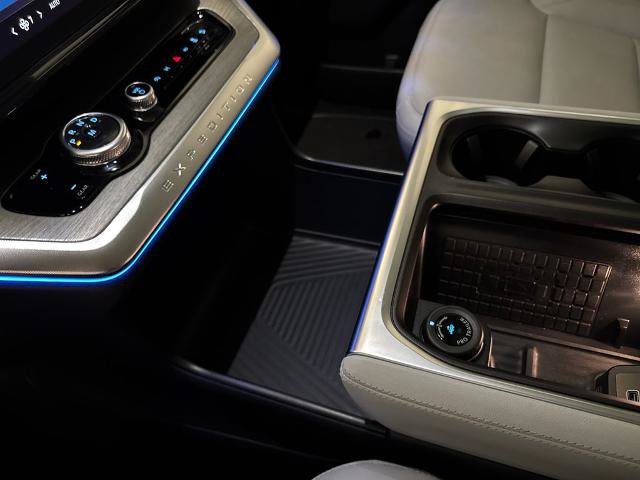 Certified 2025 Ford Expedition Max Platinum AWD/4WD image 33