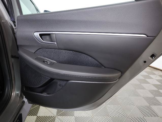 Used 2022 Hyundai Sonata SEL w/ Convenience Package FWD image 34