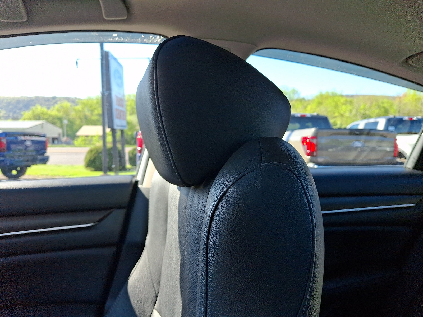 Used 2020 Honda Accord EX-L image 17