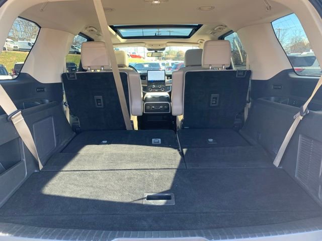 Certified 2024 Ford Expedition Limited image 30