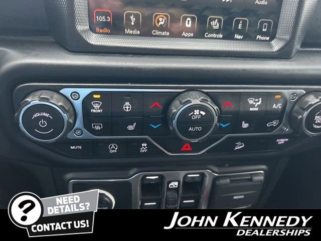 Used 2019 Jeep Wrangler Unlimited Sahara AWD/4WD image 32