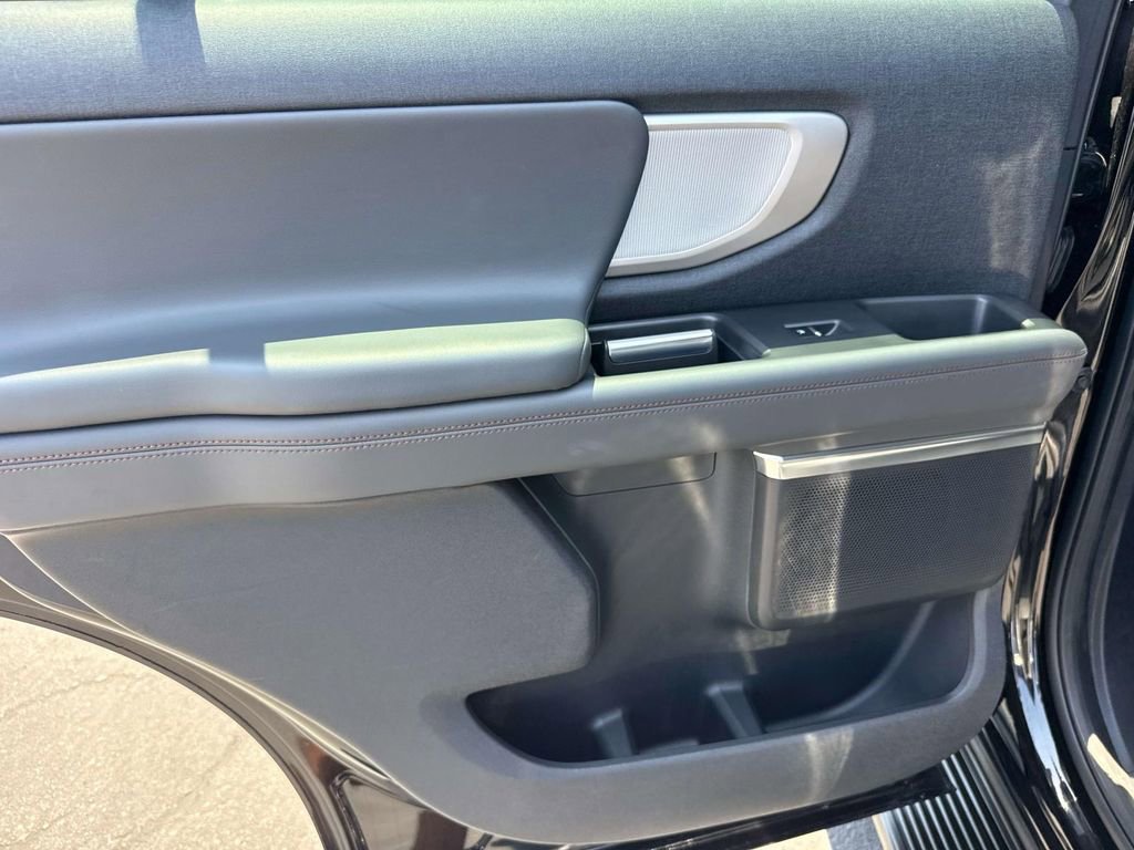 Certified 2025 Ford Expedition Active RWD image 10