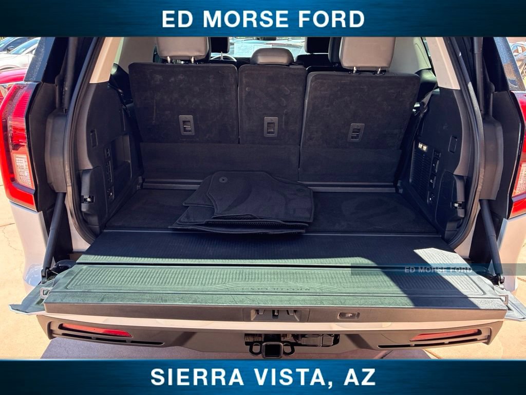 Certified 2025 Ford Expedition Active AWD/4WD image 15