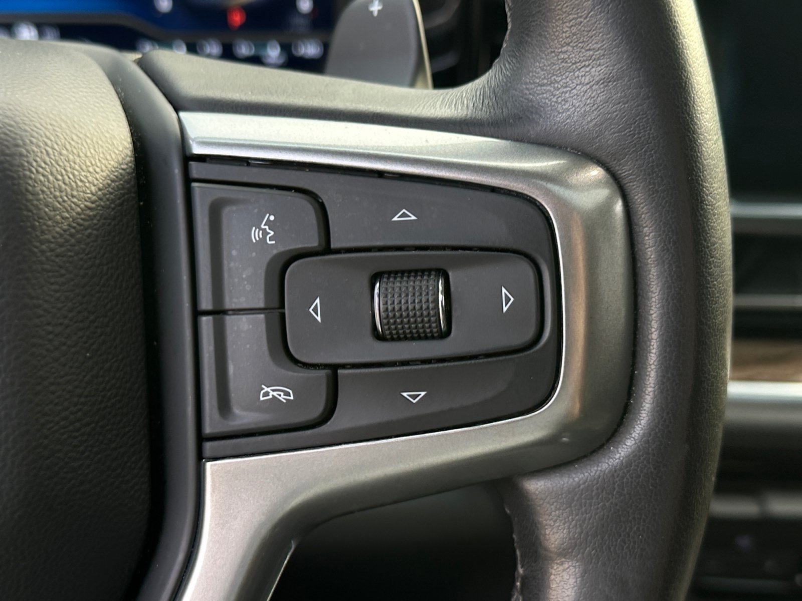 Used 2022 Chevrolet Silverado 1500 LT Trail Boss w/ Convenience Package II AWD/4WD image 27