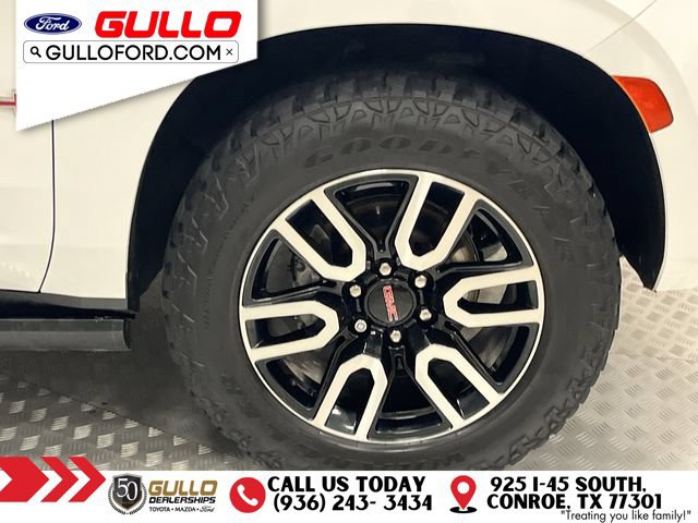 Used 2022 GMC Yukon AT4 AWD/4WD image 31