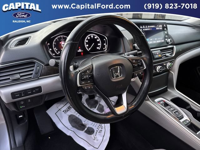 Used 2020 Honda Accord Touring image 24