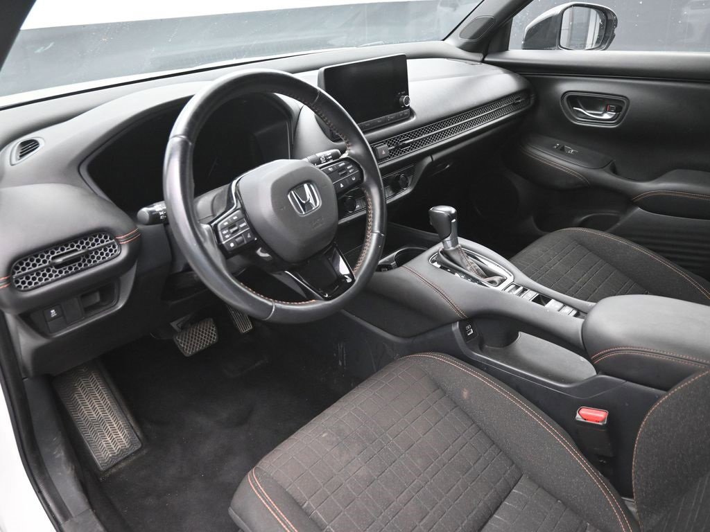 Used 2023 Honda HR-V Sport image 23