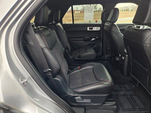 Certified 2024 Ford Explorer ST w/ Equipment Group 401A AWD/4WD image 11