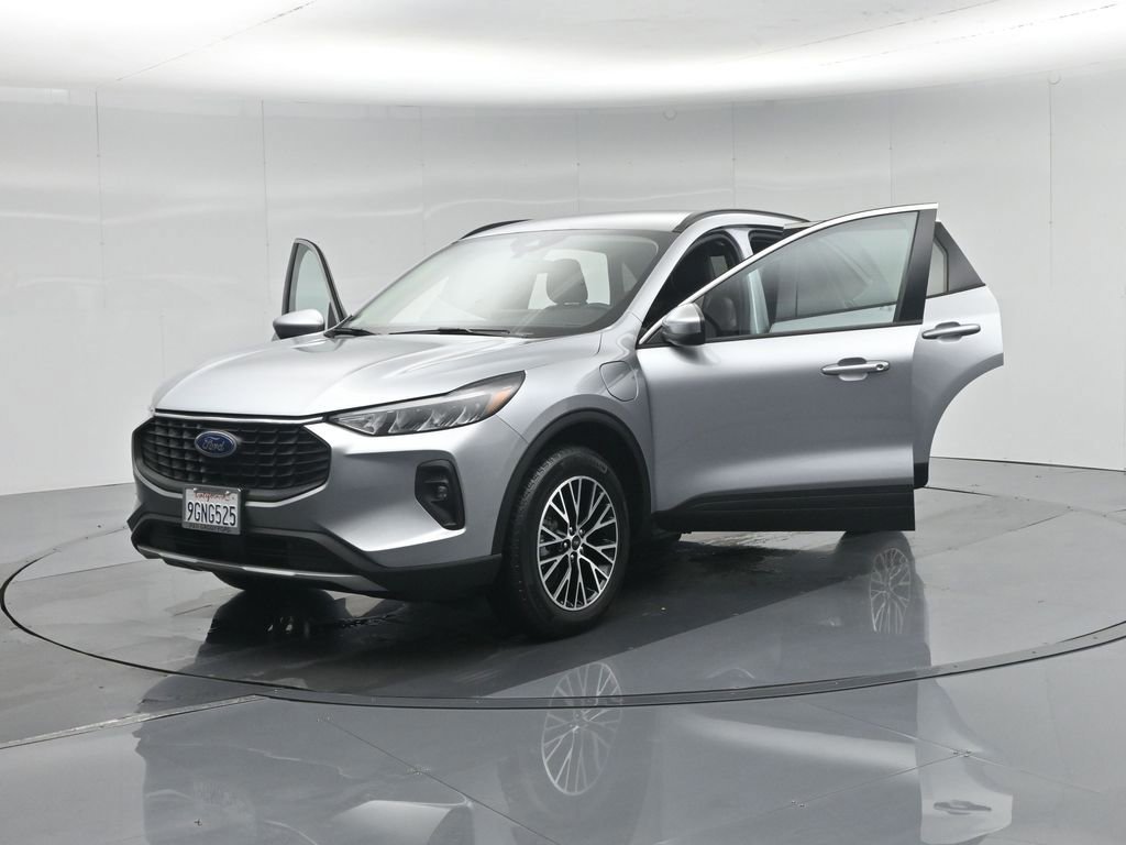 Certified 2023 Ford Escape SE image 51