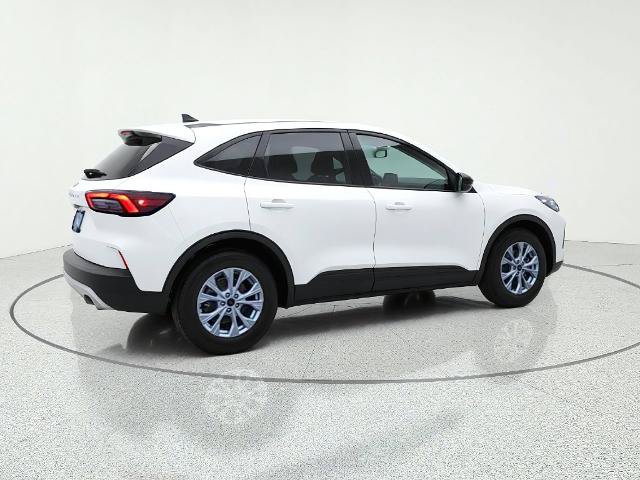 Certified 2025 Ford Escape Active FWD image 8