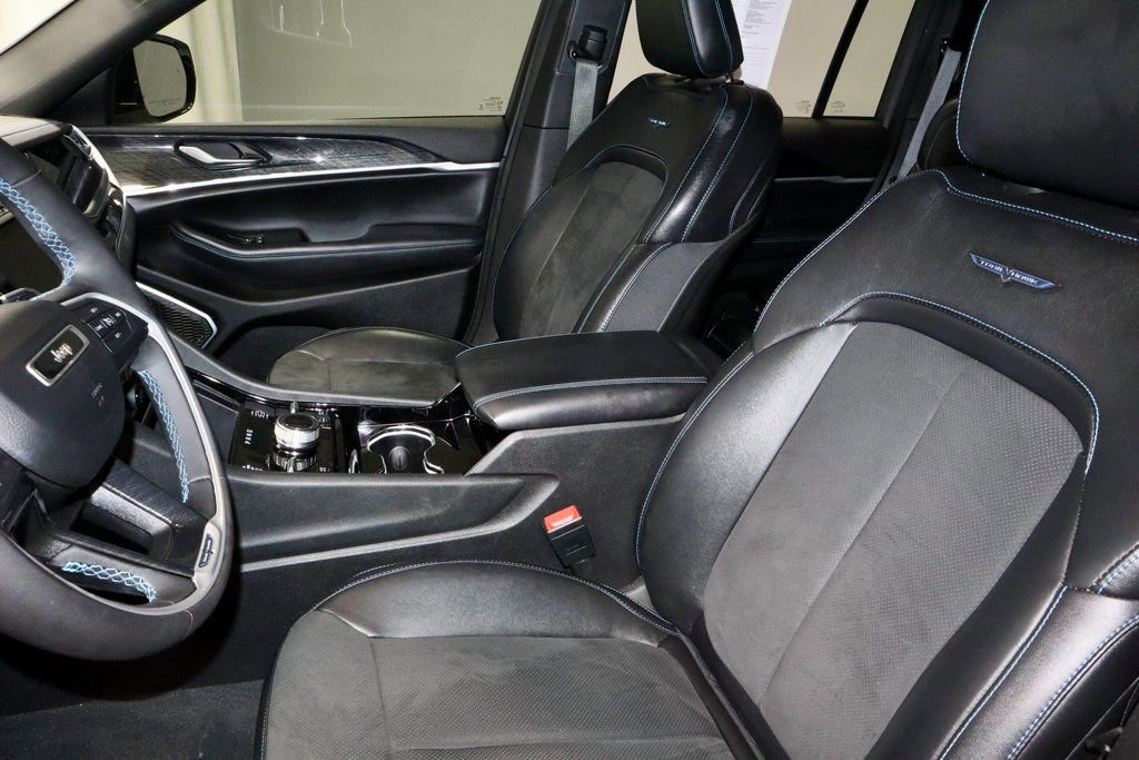 Used 2022 Jeep Grand Cherokee Trailhawk image 26