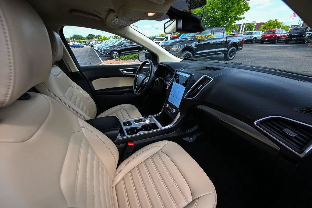 Certified 2023 Ford Edge SEL w/ Convenience Package AWD/4WD image 25