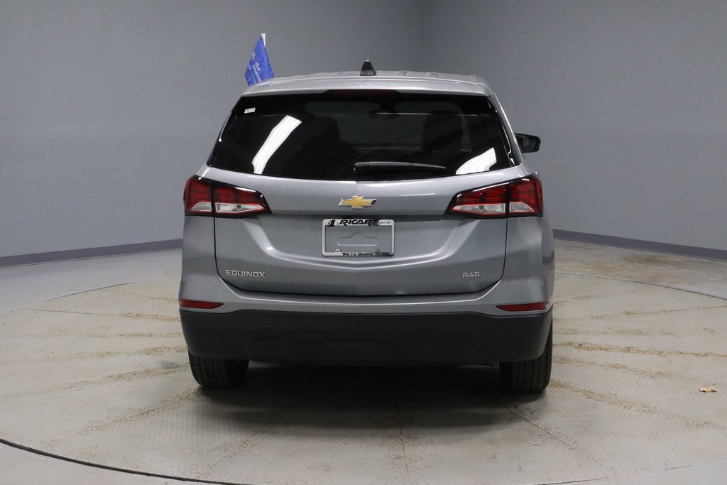 Used 2023 Chevrolet Equinox LS image 4