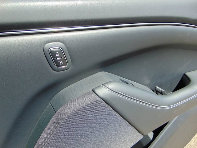 Certified 2022 Ford Mustang Mach-E Select w/ Comfort/Technology Package RWD image 26
