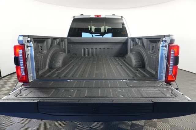 Certified 2024 Ford F250 Lariat w/ Chrome Package AWD/4WD image 9