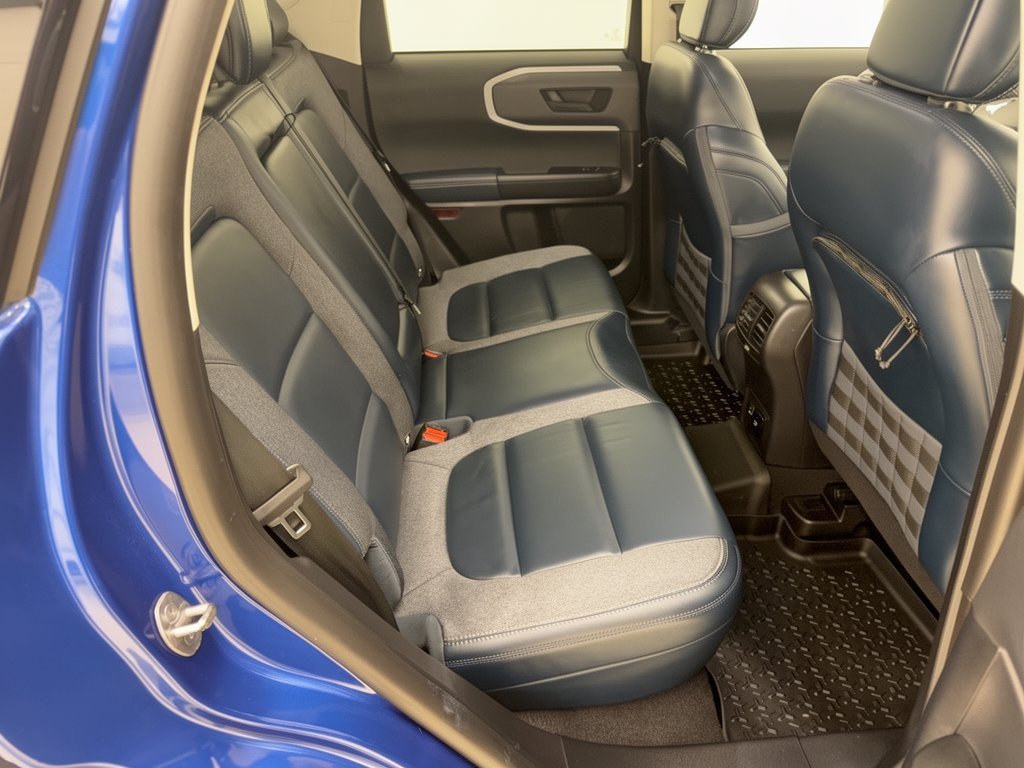 Certified 2023 Ford Bronco Sport Outer Banks AWD/4WD image 29
