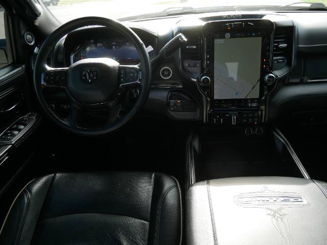 Used 2024 RAM 3500 Limited AWD/4WD image 15