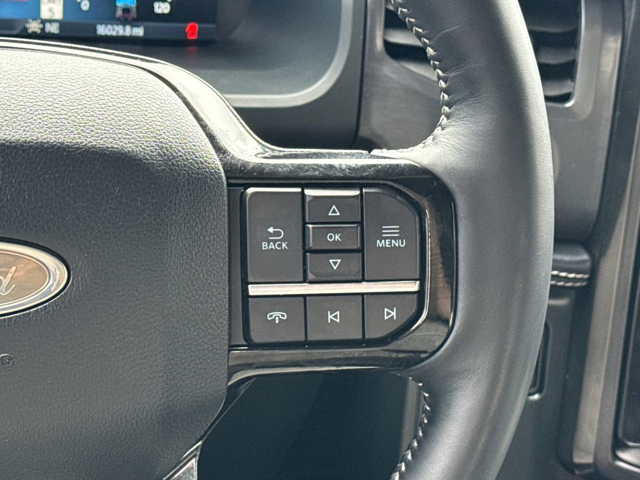 Certified 2023 Ford F150 Lightning Platinum image 30