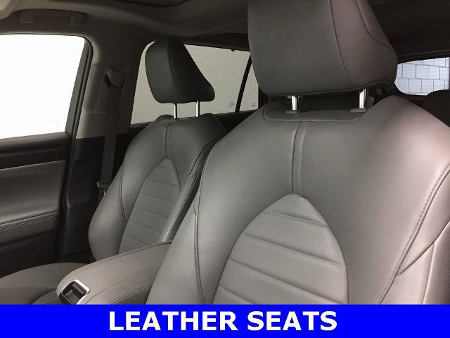 Used 2022 Toyota Highlander XLE image 8