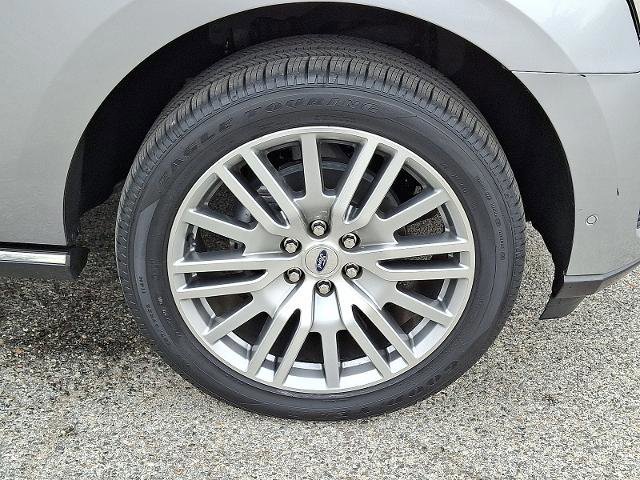Certified 2022 Ford Expedition Max Limited image 8