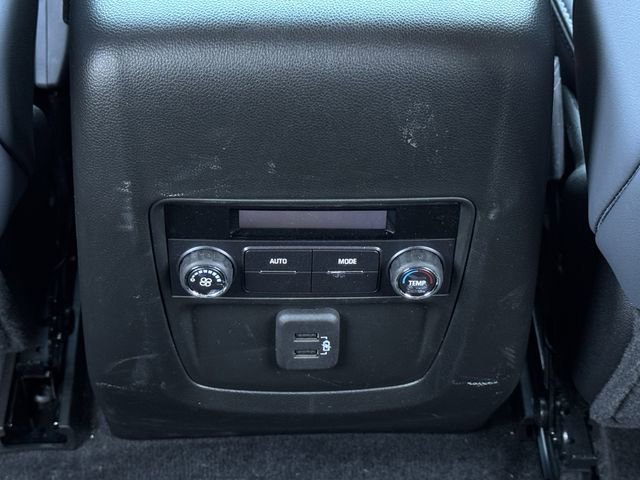 Used 2024 Buick Enclave Essence w/ Sport Touring Edition image 30