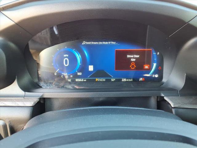 Certified 2020 Ford Explorer Platinum w/ Premium Technology Package image 17