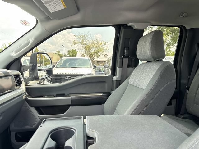 Certified 2025 Ford F250 XLT AWD/4WD image 15
