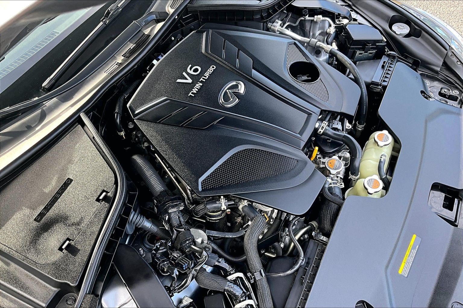 Used 2022 INFINITI Q60 3.0t Luxe w/ Cargo Package AWD/4WD image 34