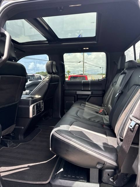 Certified 2019 Ford F350 Platinum w/ Platinum Ultimate Package AWD/4WD image 19