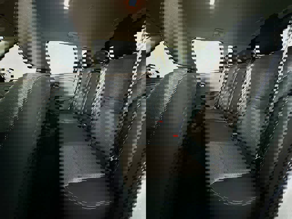 Used 2022 Nissan Rogue SV image 14