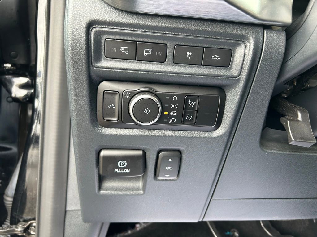 Certified 2023 Ford F150 Lariat image 22