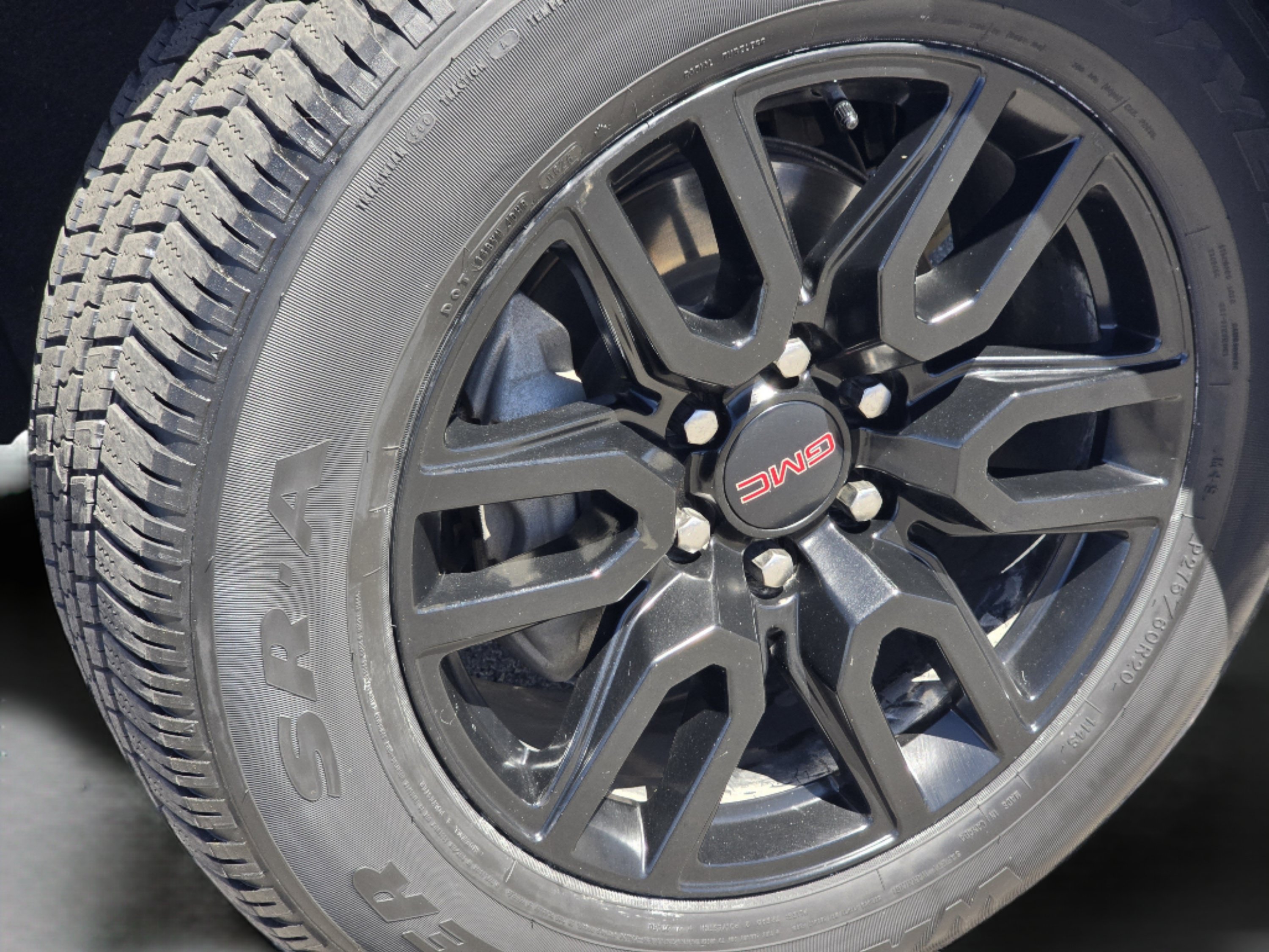 Used 2021 GMC Sierra 1500 Elevation w/ X31 Off-Road Package AWD/4WD image 28