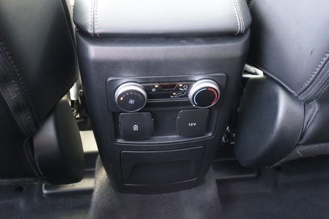 Certified 2022 Ford Explorer XLT w/ Equipment Group 202A image 25