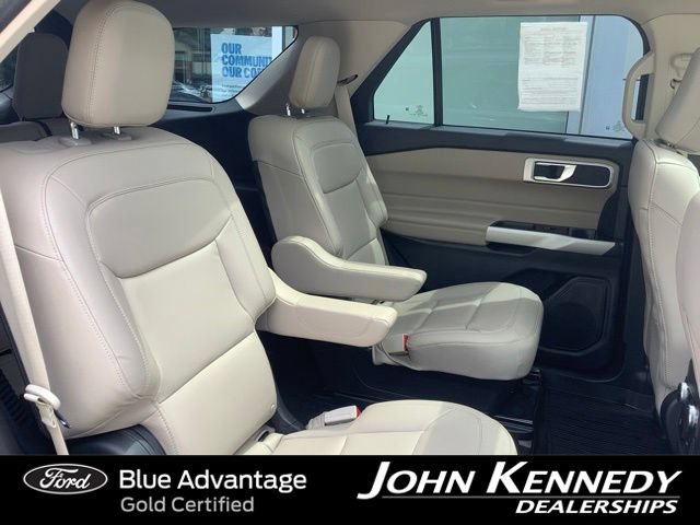 Certified 2022 Ford Explorer XLT w/ Equipment Group 202A AWD/4WD image 27