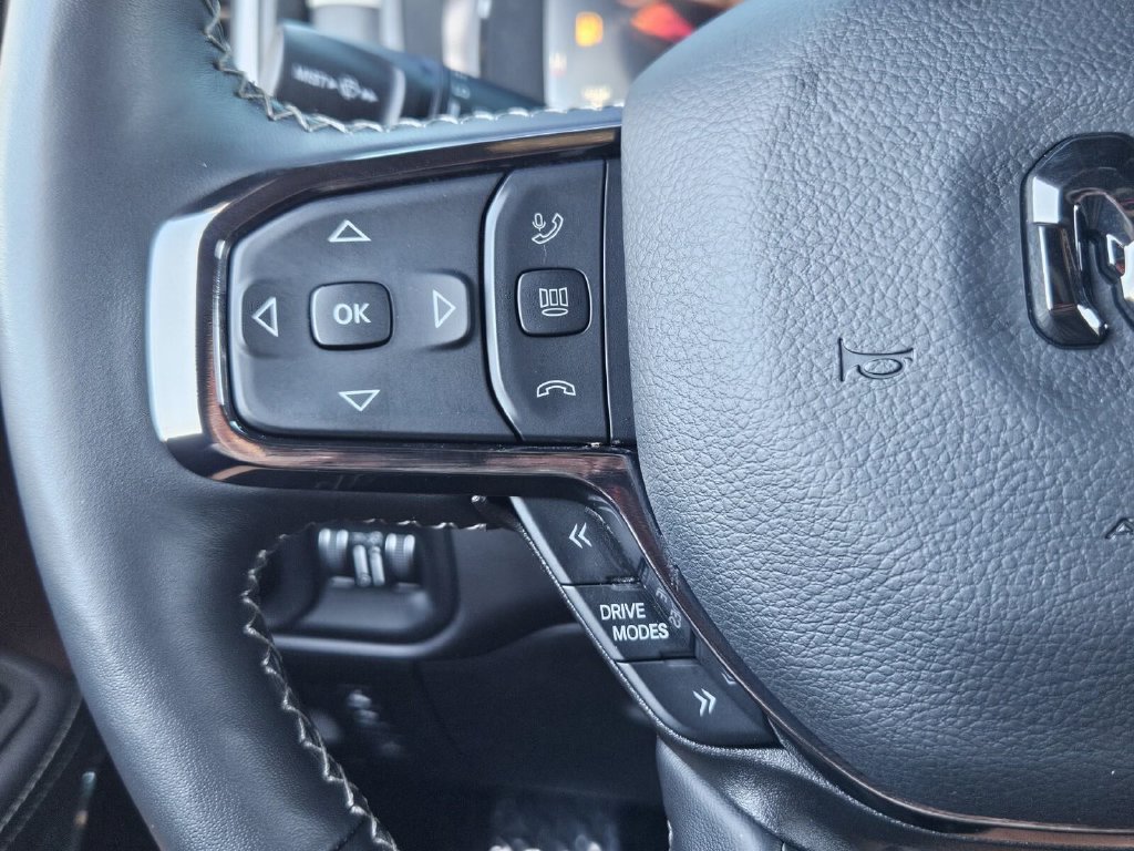 Used 2026 RAM 1500 Limited AWD/4WD image 32
