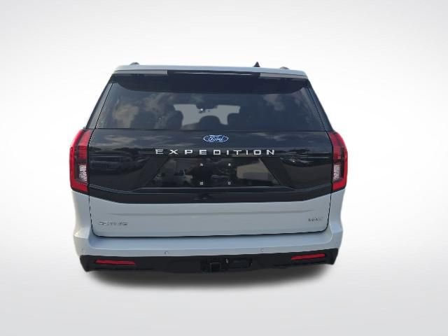 Certified 2025 Ford Expedition Max Active RWD image 4