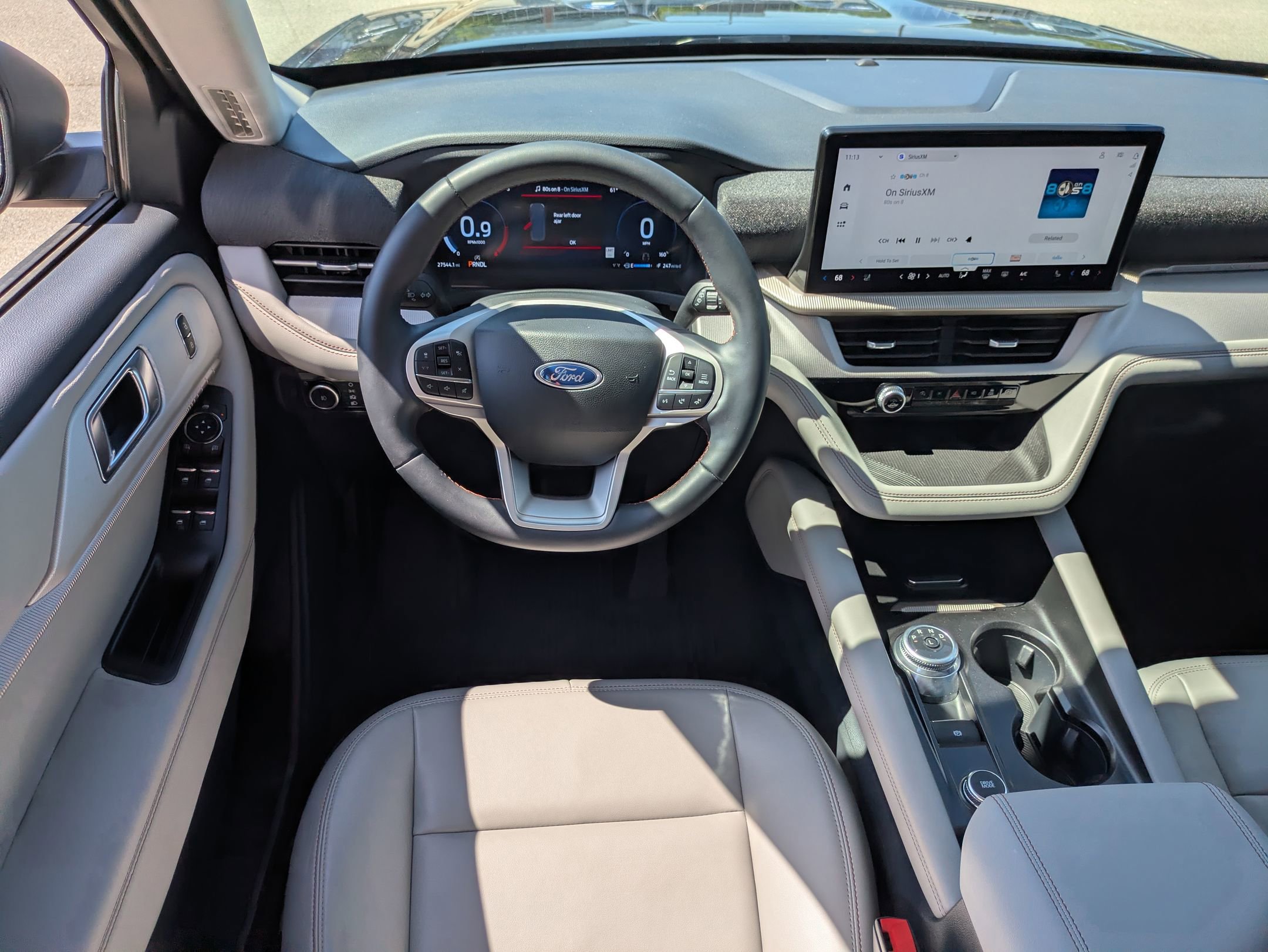 Certified 2025 Ford Explorer Active w/ Active Comfort Package AWD/4WD image 32