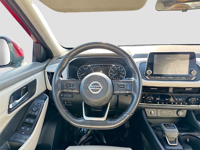 Used 2021 Nissan Rogue SV w/ Premium Package image 18