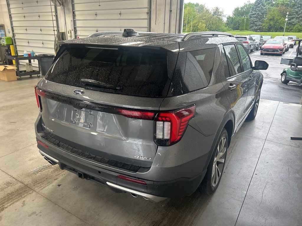 Certified 2025 Ford Explorer Platinum w/ Ultimate Package AWD/4WD image 7