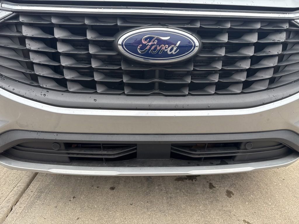 Certified 2023 Ford Escape Active image 12