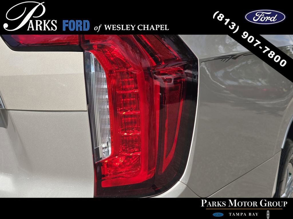 Used 2021 GMC Yukon SLT w/ SLT Luxury Plus Package AWD/4WD image 7