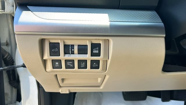 Used 2018 Subaru Outback 2.5i Premium AWD/4WD image 19