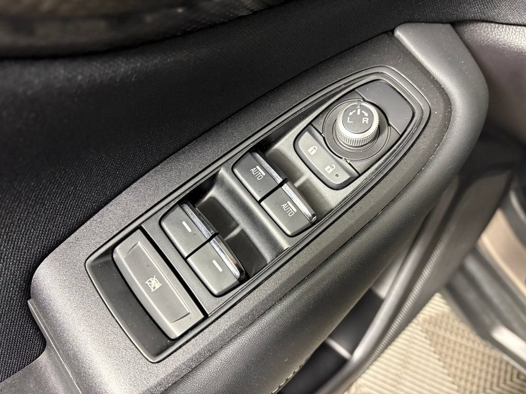 Used 2023 Subaru Outback Premium AWD/4WD image 12