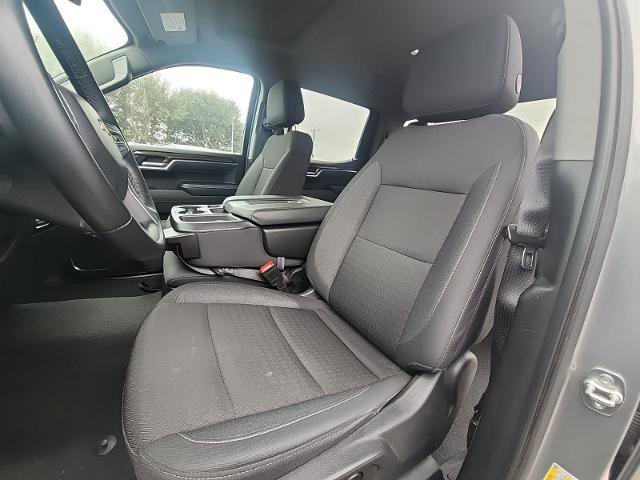 Used 2025 Chevrolet Silverado 1500 LT image 8