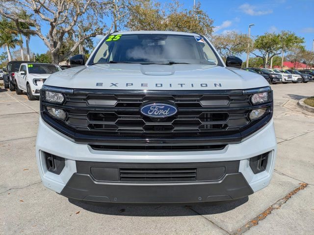 Certified 2025 Ford Expedition Max Active RWD image 8