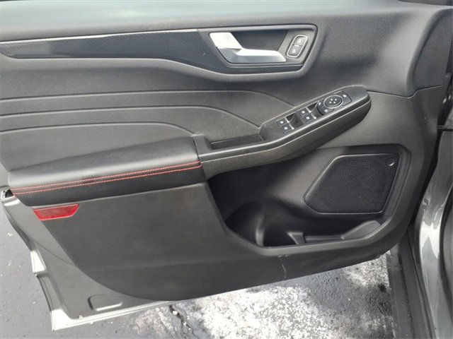 Certified 2023 Ford Escape ST-Line Select w/ Tech Pack #1 image 11